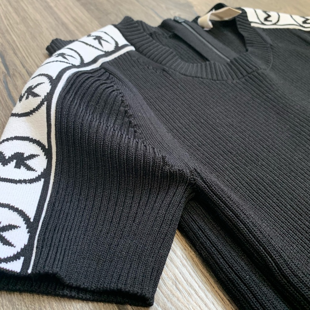 MICHAEL KORS RIBBED STRETCH DRESS